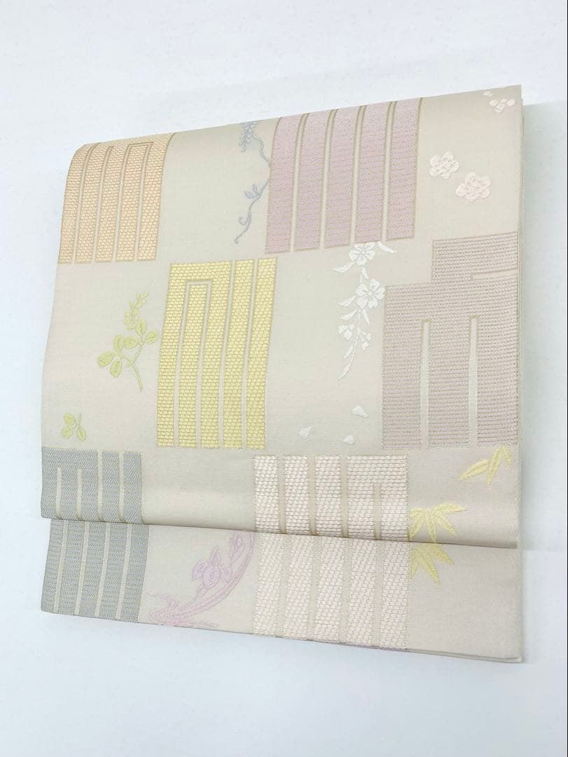 コ*ン様 断捨離値下【未使用に近い】山口美術織物 袋帯 雷神文 正絹 六通柄 金 楽天市場】山口美術織物 袋帯の通販