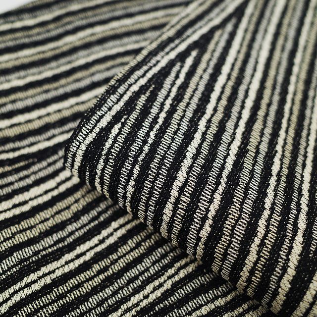 新古品】 袋帯 未使用 斉藤三才 作家物 落款有り 正絹 銀糸 黒 薄