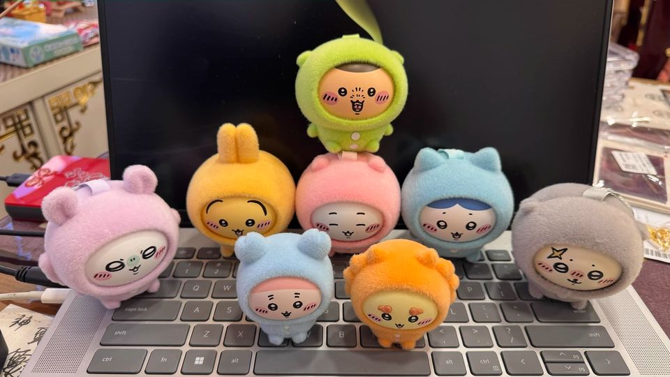 8個入り＞MINISO Chiikawaちいかわパジャマパーティー ロウシリーズ