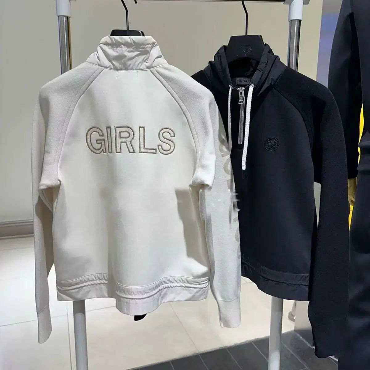 新品未使用新作G/FOREジーフォアレディースジョガーパンツsizeM 新品) G FORE(ジーフォア) レディース ポケット ジョガーパンツ セット