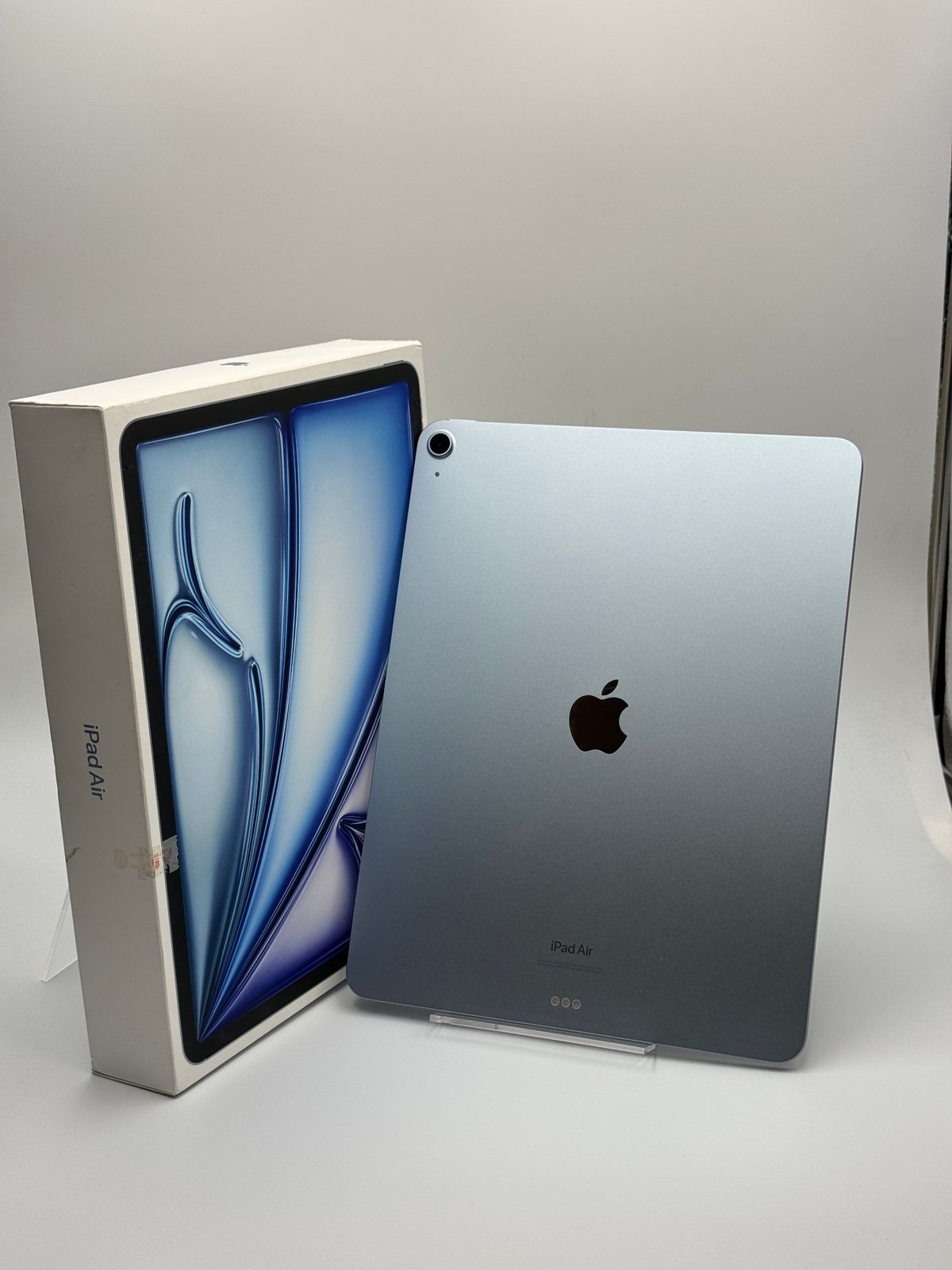 未使用に近い　バッテリー最大100%　iPad Air 13 M2 128GB 中古A】iPad Air 13-inch (M2) 128GB ブルー Wi-Fi バッテリー【100