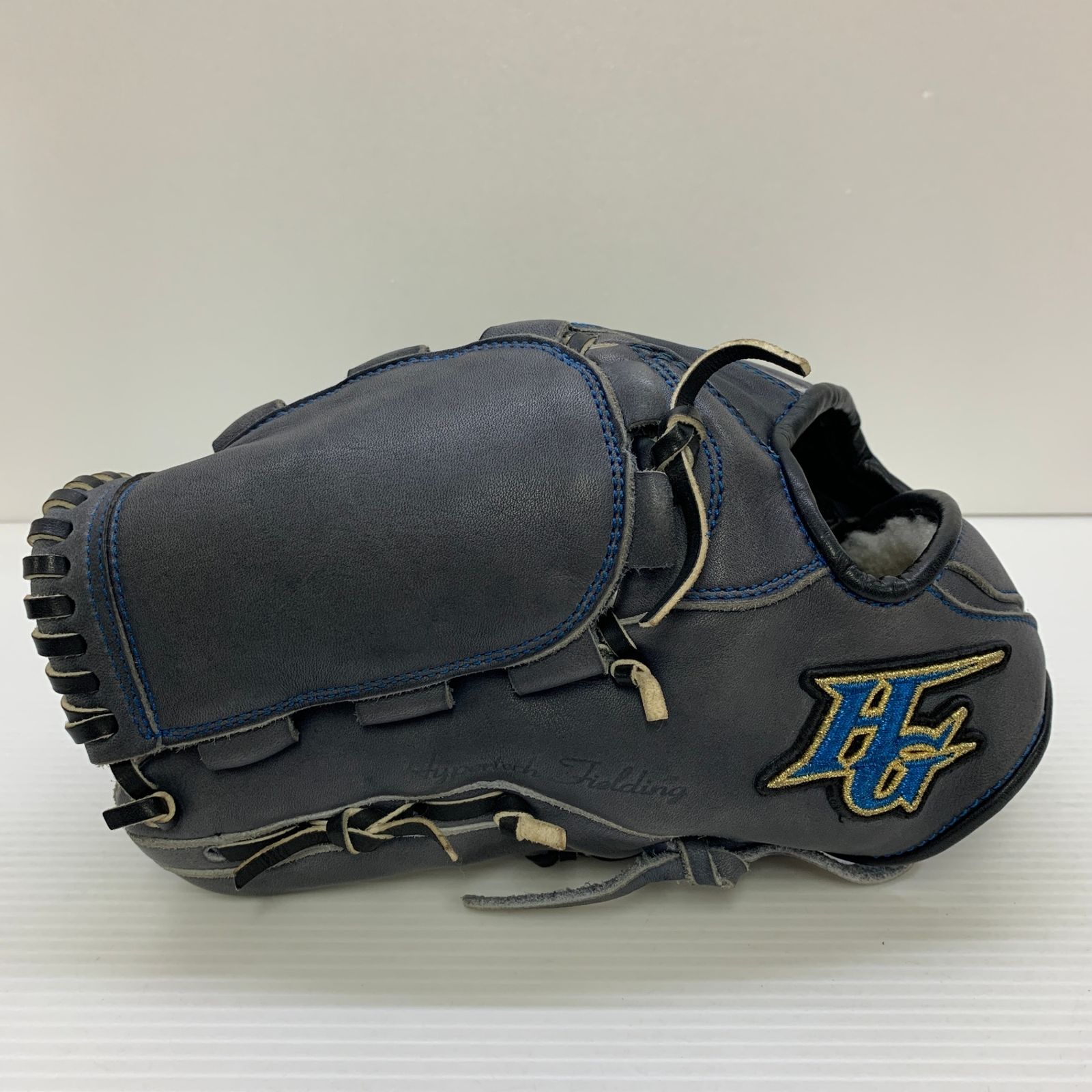 ハイゴールド HI-GOLD プロフェッショナルオーダー 軟式 大人 一般 投手用 グローブ ピッチャー グラブ 左投げ  中古品  野球 7508 ハイゴールド HI-GOLD プロフェッショナルオーダー 軟式 大人 一般