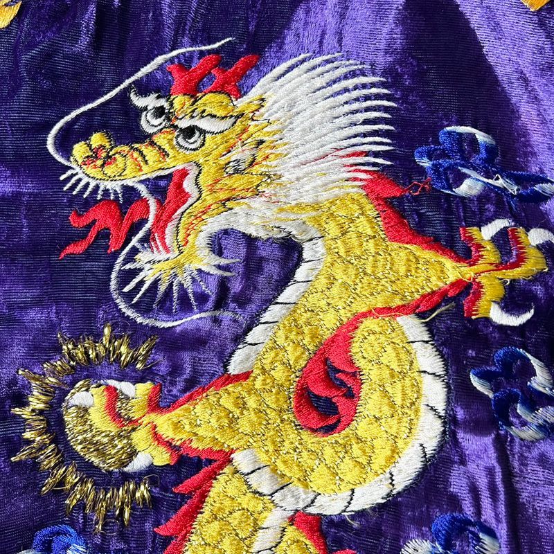 80's コリジャン　KOREA 刺繍 スカジャン ドラゴン　龍　短丈　y2k 80s KOREA ドラゴン 刺繍 総柄 中綿入り 別珍 スーベニア ジャケット