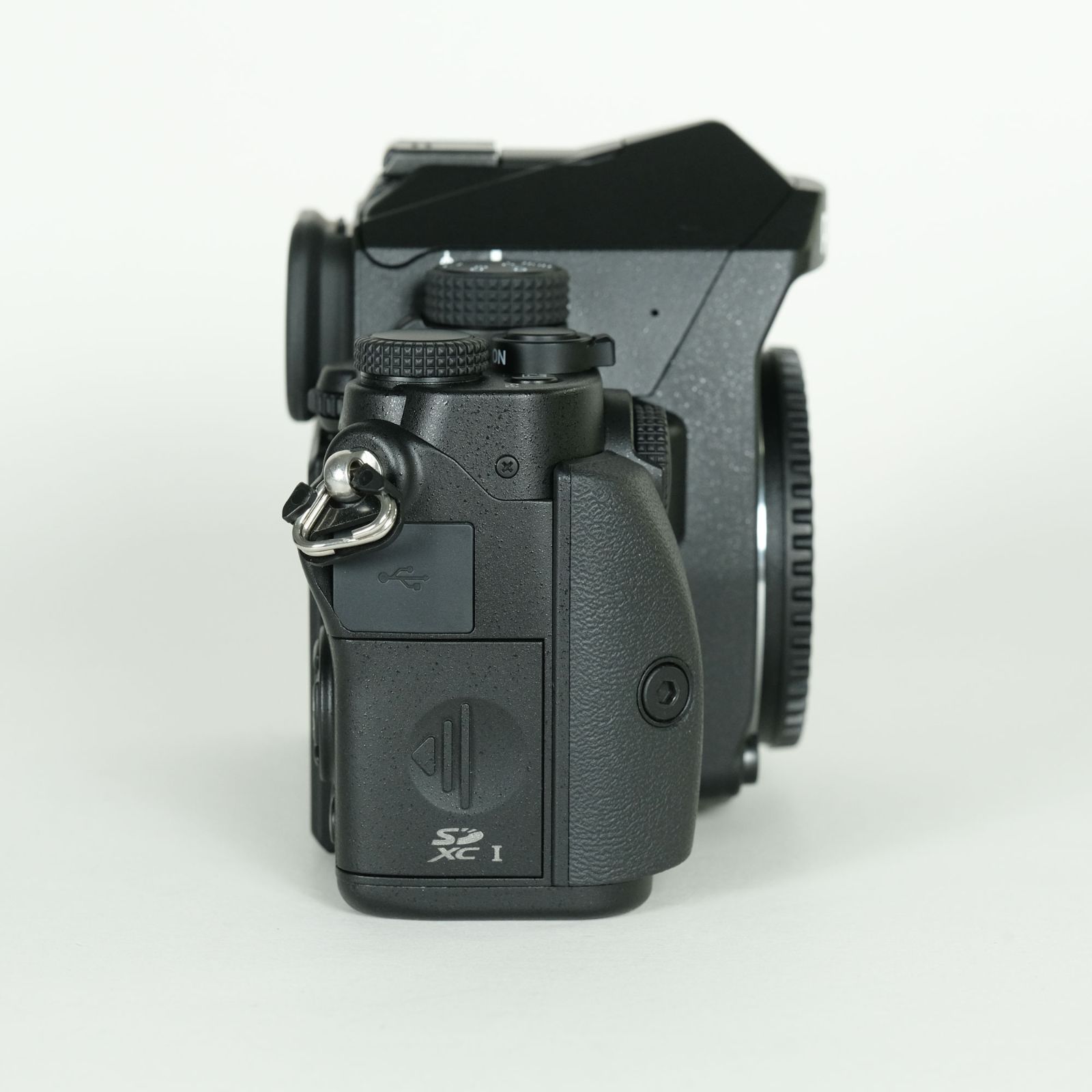 美品 | シャッター数780回｜バッテリー2個付] PENTAX KP | PENTAX K