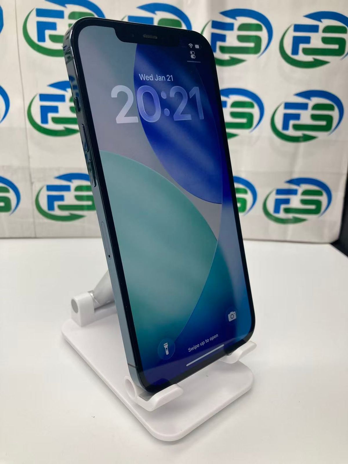 iPhone 12 Pro Max 512GB パシフィックブルー バッテリー80%以下 外観