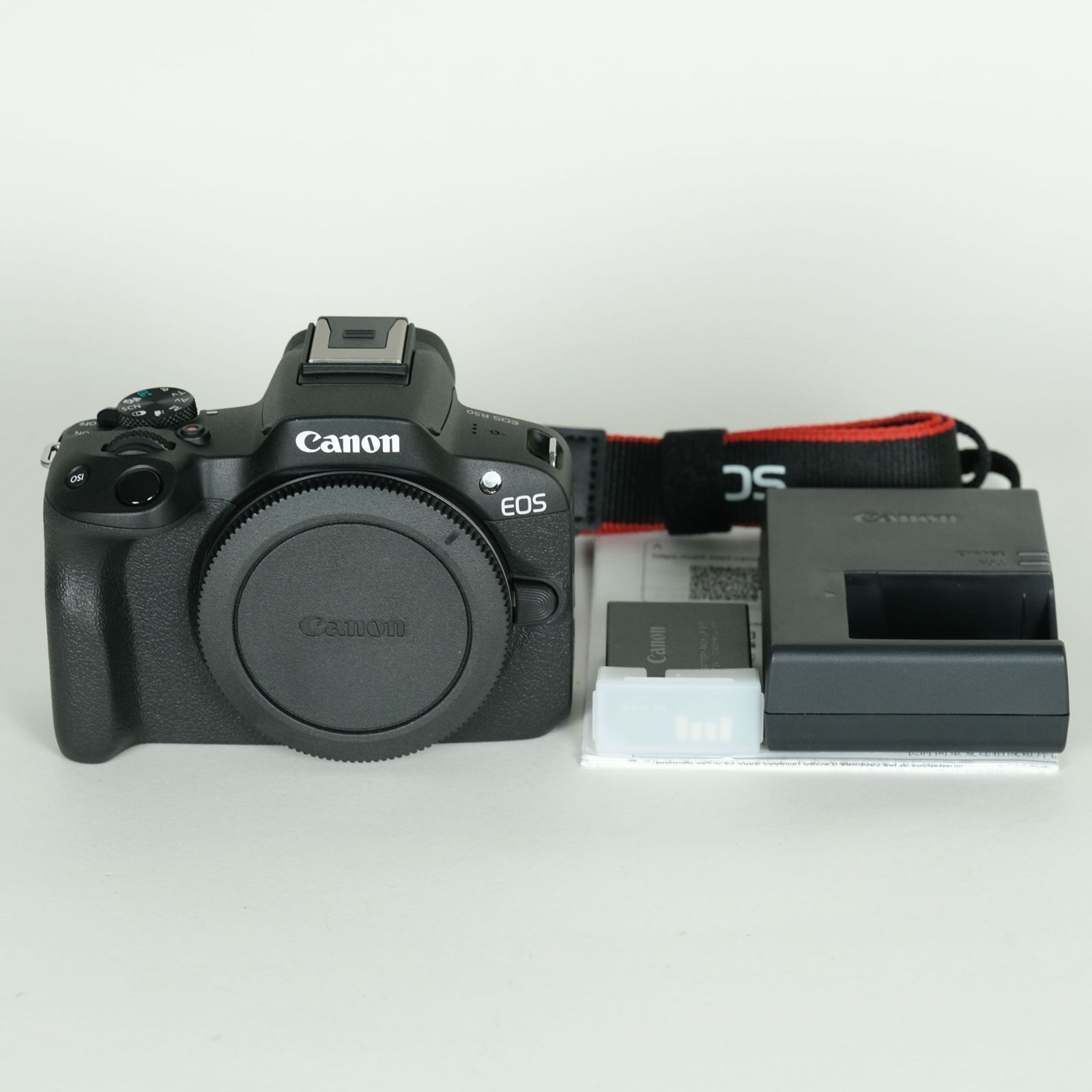 新品同様 | シャッター数195回] Canon EOS R50 [ボディ ブラック