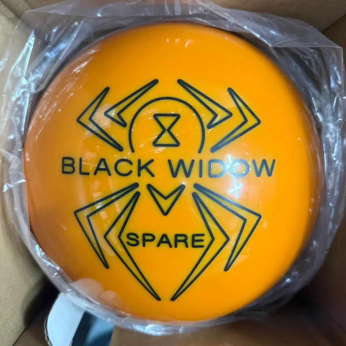 12 パウンド 公式球 HAMMER(ハンマー) black widow（ブラックウィドウ