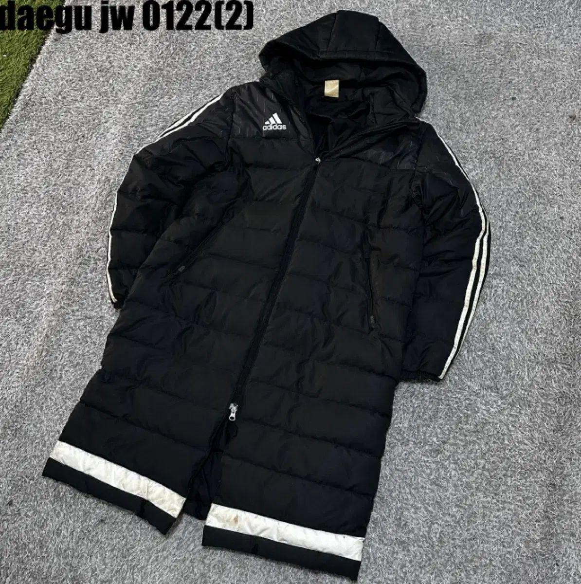 アディダス ダウンジャケット ロング丈 ダウン 95 - メルカリ