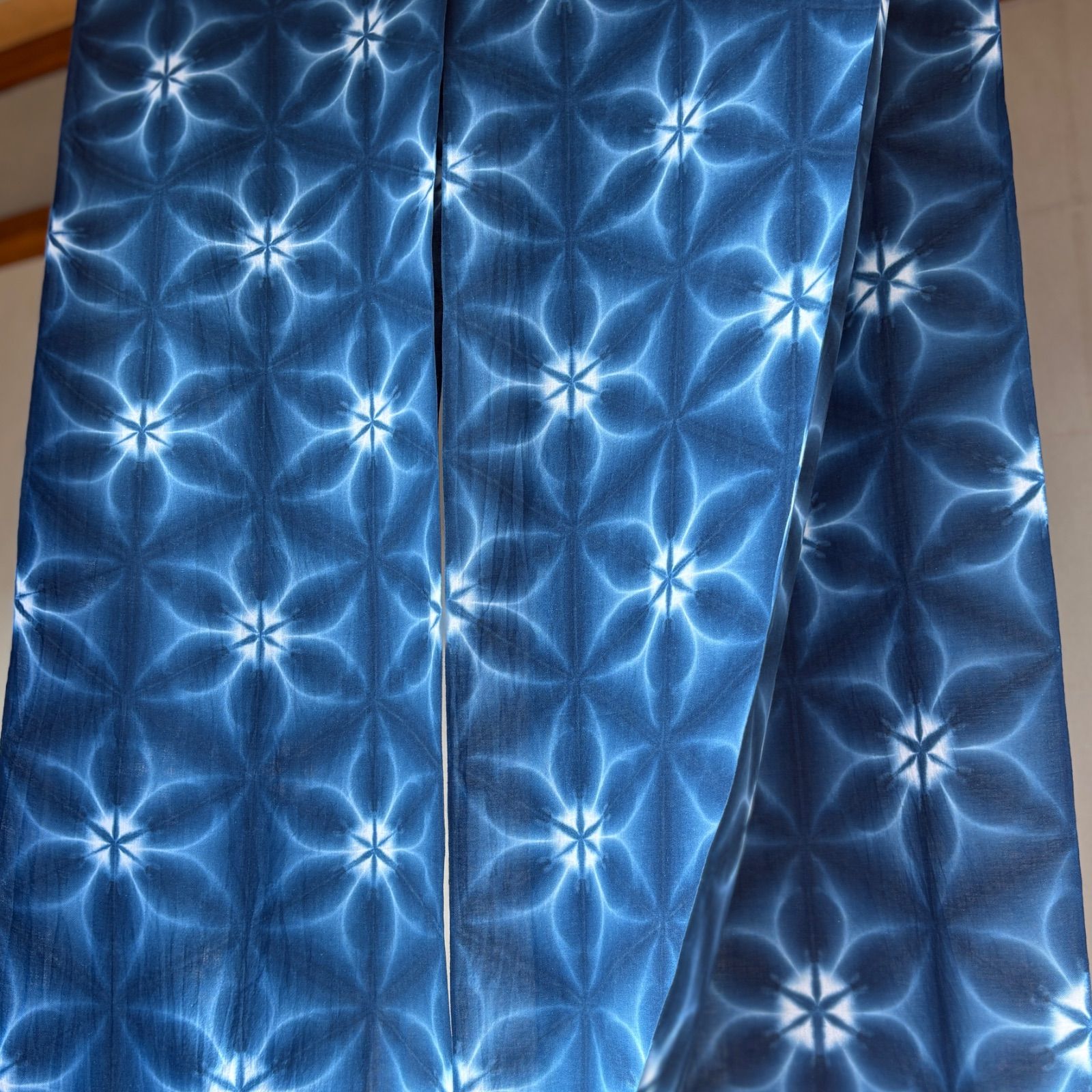 s190 【sato】 藍染 高級さらし生地 550cm 雪花絞り 手染め生地 木綿
