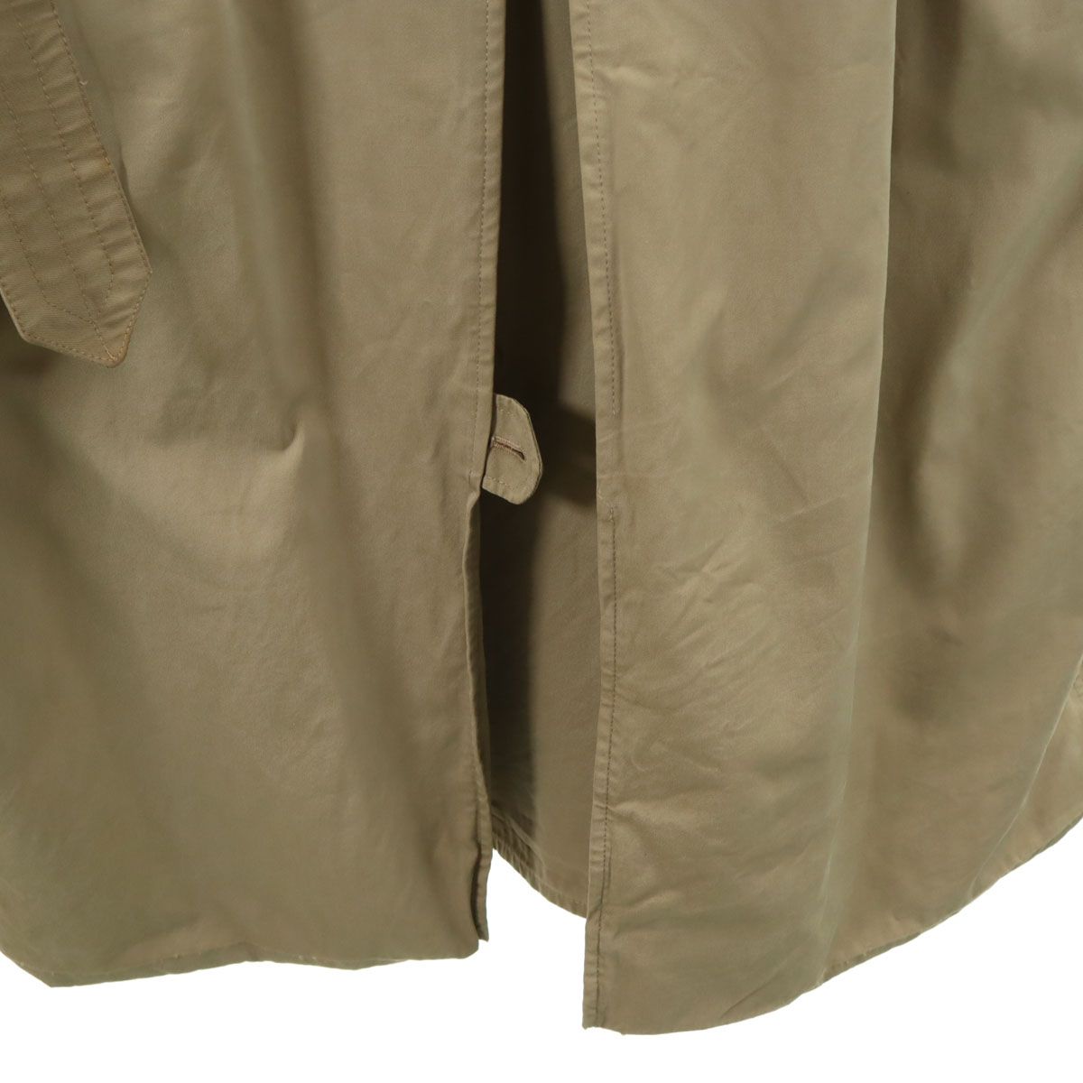 古着 Aquascutum アクアスキュータム 70s 80s イングランド製 ヴィンテージ トレンチコート ベージュ系 ライナー付き メンズ Aquascutum アクアスキュータム 70s 80s イングランド製 ヴィンテージ