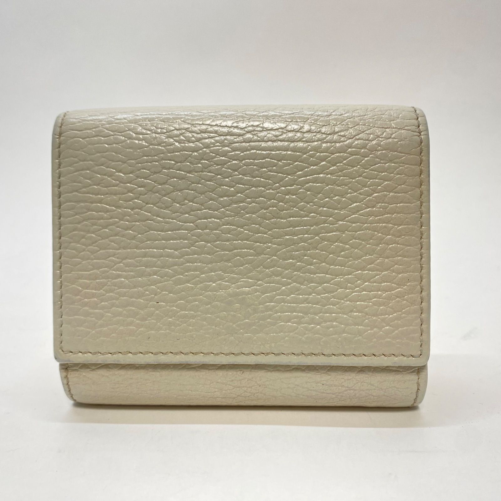 ✨未使用展示品✨　GUCCI ミニ財布　マーモント　GGロゴ 三つ折り　ベージュ 3368 GUCCI グッチ 三つ折り財布 GG マーモント ホワイトベージュ
