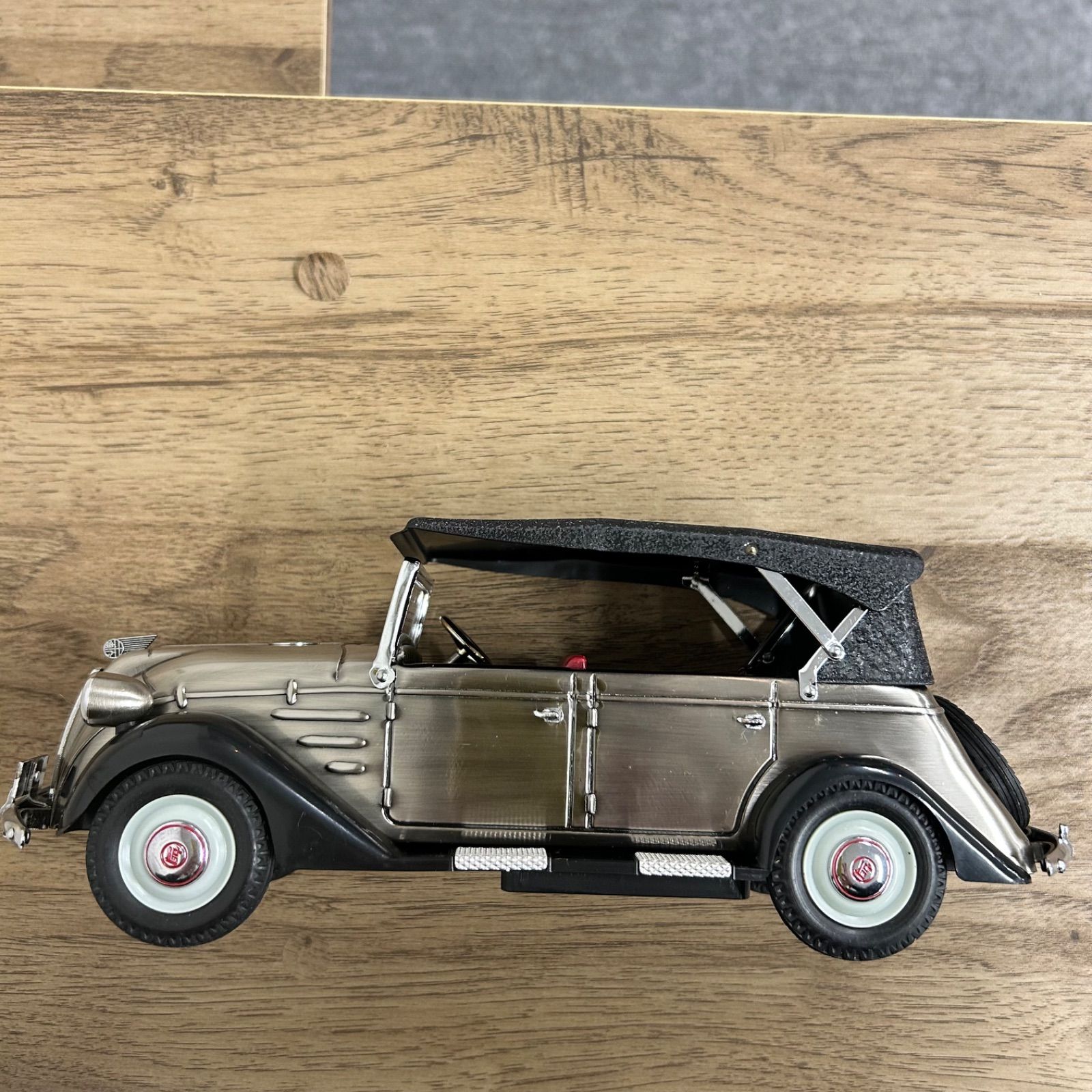 TOYOTAトヨタAB型フェートン乗用車ライター TOYOTAトヨタAB型フェートン乗用車ライター ≫ヴィンテージ 未使用 箱