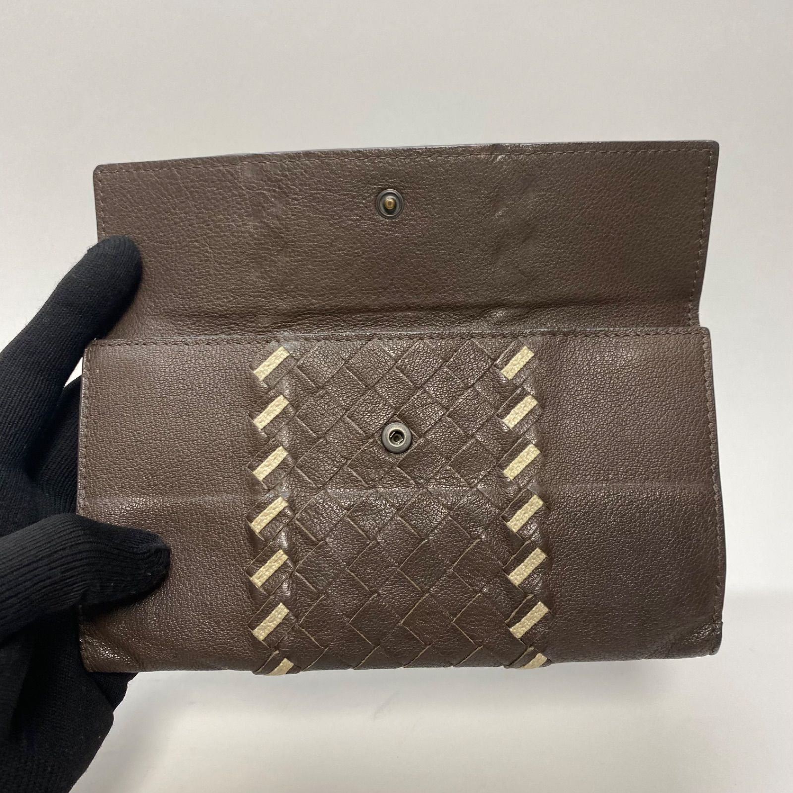 ボッテガヴェネタ 長財布 イントレチャート ラウンドファスナー 刺繍 本革 濃茶 ボッテガヴェネタ 長財布 購入 イントレチャート ラウンドファスナー