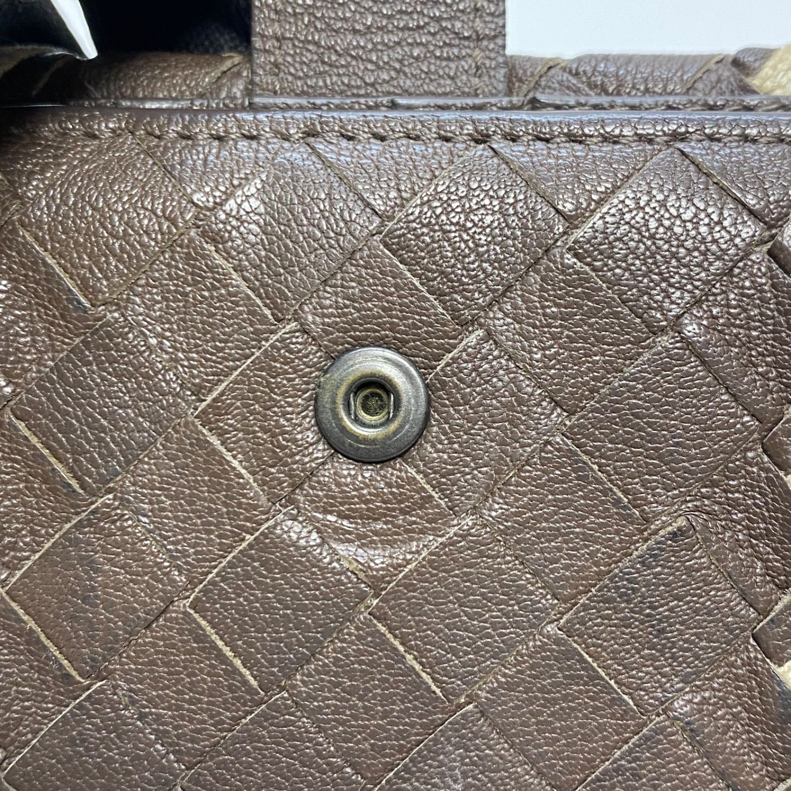 ボッテガヴェネタ 長財布 イントレチャート ラウンドファスナー 刺繍 本革 濃茶 ボッテガヴェネタ 長財布 購入 イントレチャート ラウンドファスナー