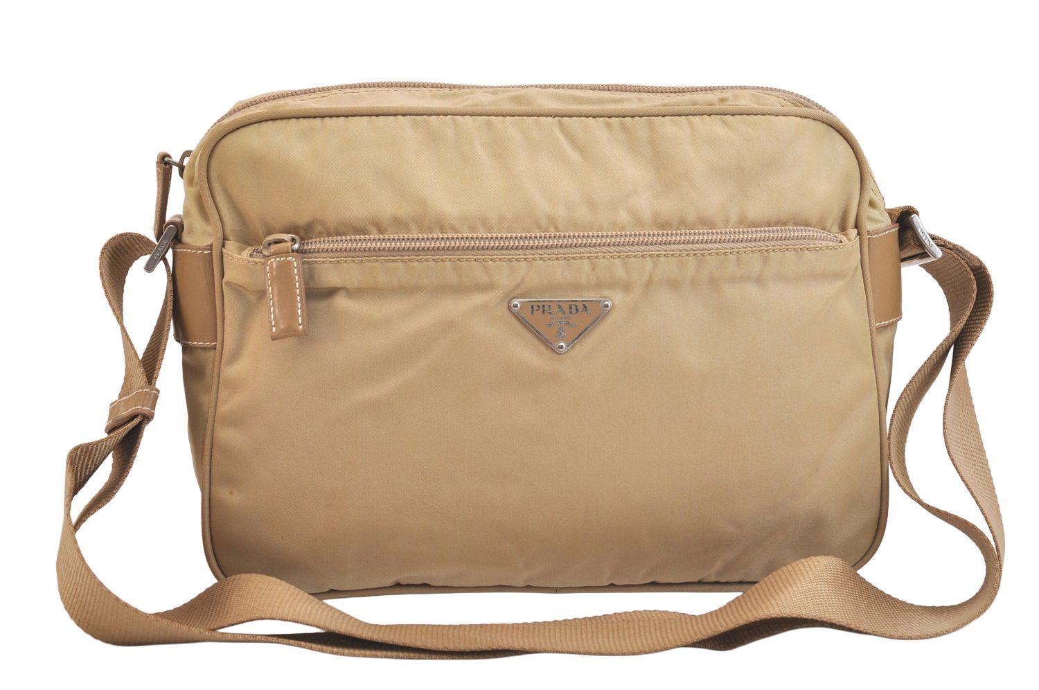 PRADA ベージュ ナイロン ショルダーバッグ PRADA（プラダ） ナイロン 三角ロゴ ショルダーバッグ - ベージュ