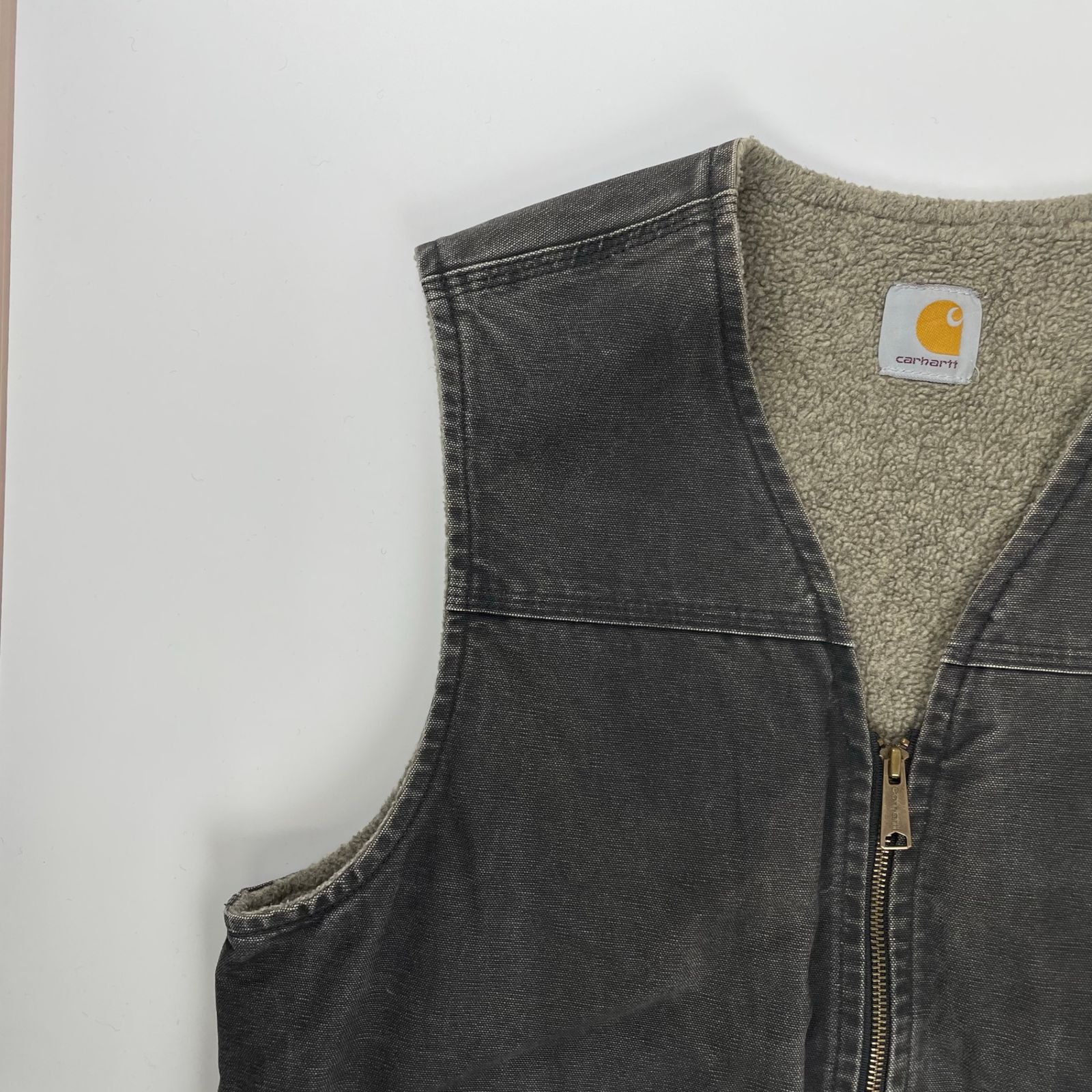 carhartt カーハート / フェード ダック地Vネックベスト ブラック SIZE