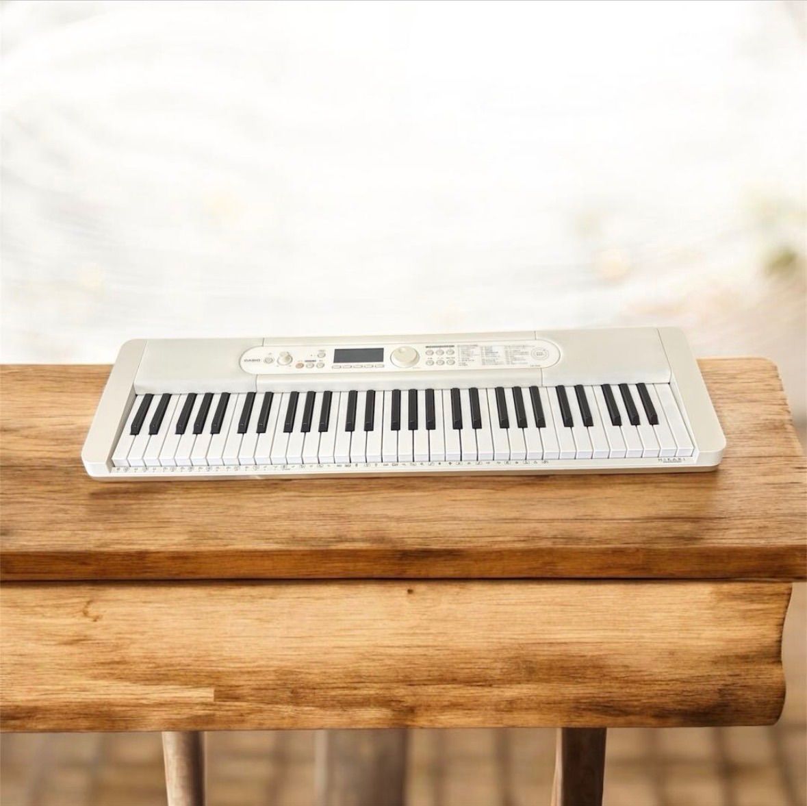 カシオ Casiotone 電子ピアノ LK-526 22年製 CASIO カシオ LK-526 カシオトーン 電子ピアノ キーボード 光