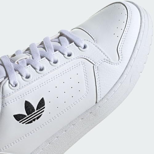 フットウェアホワイト|コアブラック|フットウェアホワイト HQ