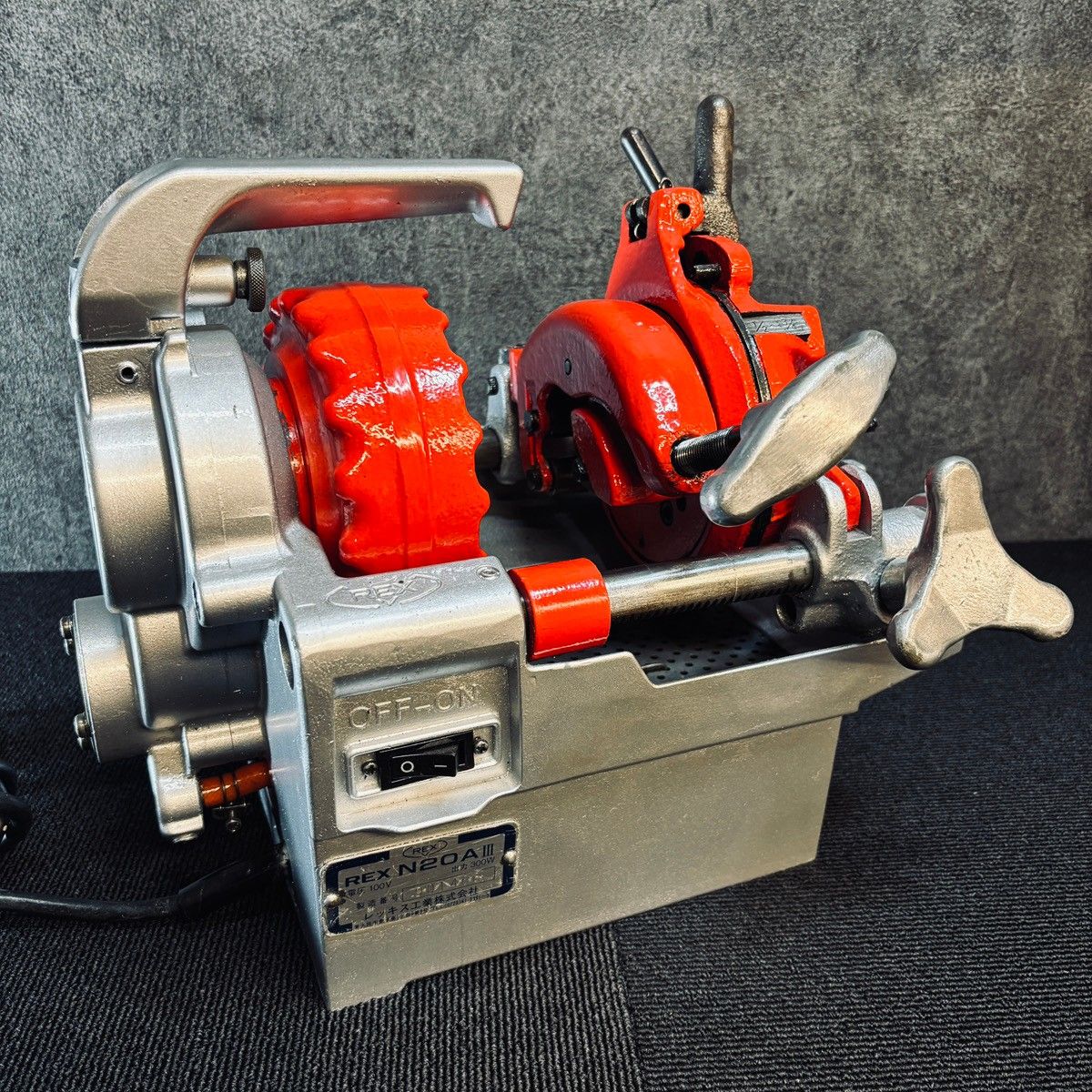 ☆REX N20AⅢ ねじ切り機 パイプマシン しぶろく君 100V レッキス ☆ REX レッキス しぶろく君 パイプマシン ねじ切り機 N20AⅢ ダイヘッド1