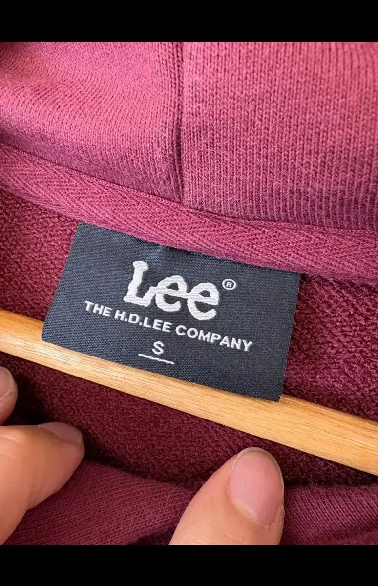10%OFF 2025年春夏 セール Lee リー バックプリント 半袖Tシャツ ブルドッグフラッシャー メンズ レディース ユニセックス 半T  送料無料 LT3203 SALE | REX ONE レックスワン Lee リー バーガンディ フードTシャツ