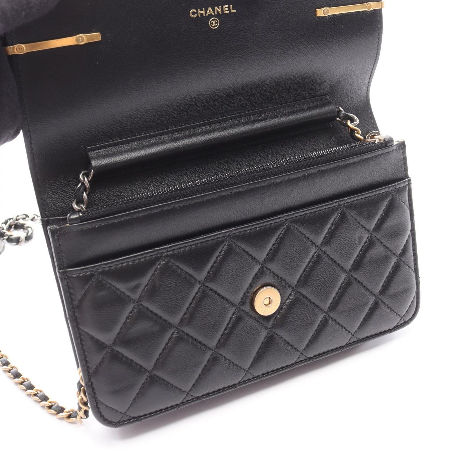 シャネル CHANEL ショルダーバッグ マトラッセ AP2508 ブラック