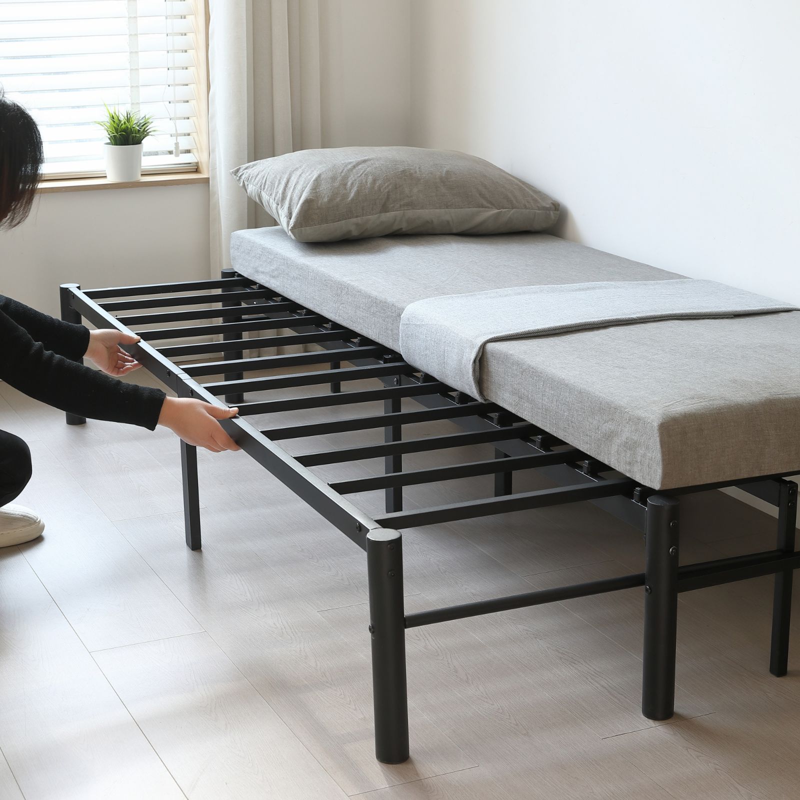 伸縮式ベッドフレーム 幅76~138cm伸縮可能 2WAY 省スペース 北欧風