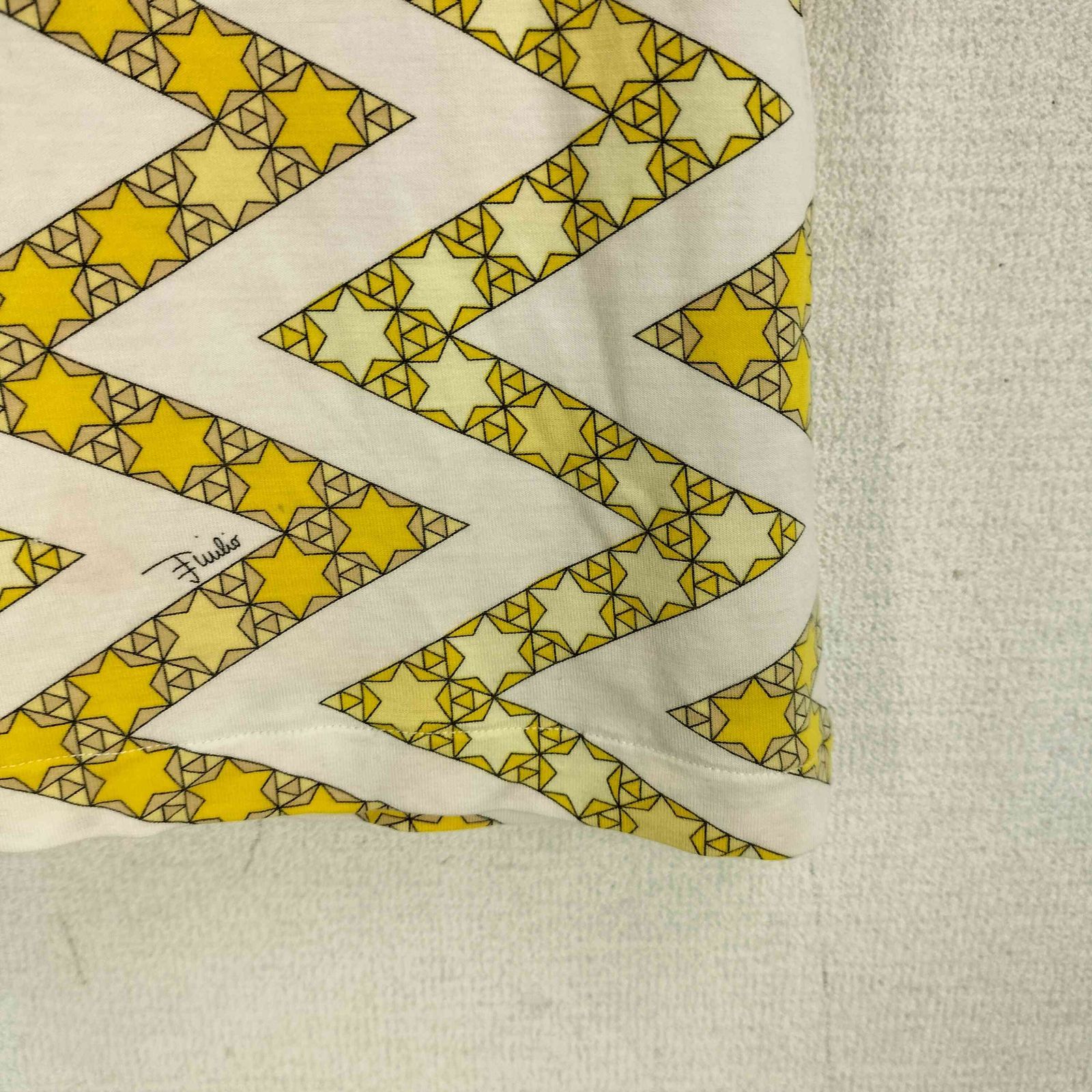 エミリオプッチ EMILIO PUCCI イタリア製 幾何学 ノースリーブ