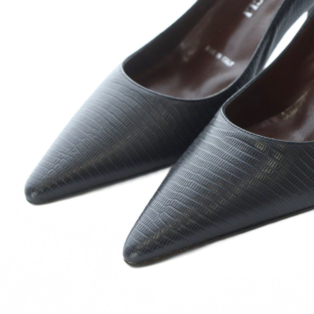 BRUNO MAGLI ブラック ポインテッドトゥパンプス　サイズ38 ブルーノマリ BRUNO MAGLI パンプス ポインテッドトゥ ヒール 36.5