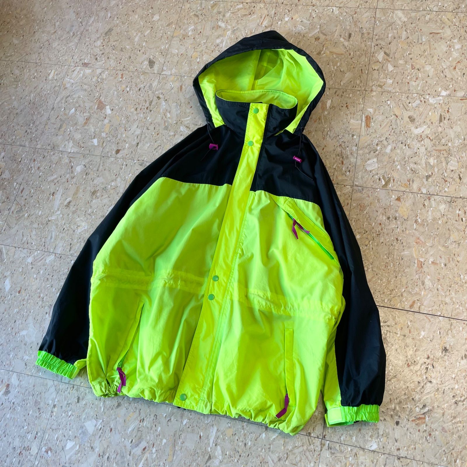 90s 【OLD GAP】 オールドギャップ ナイロン マウンテンパーカー 蛍光