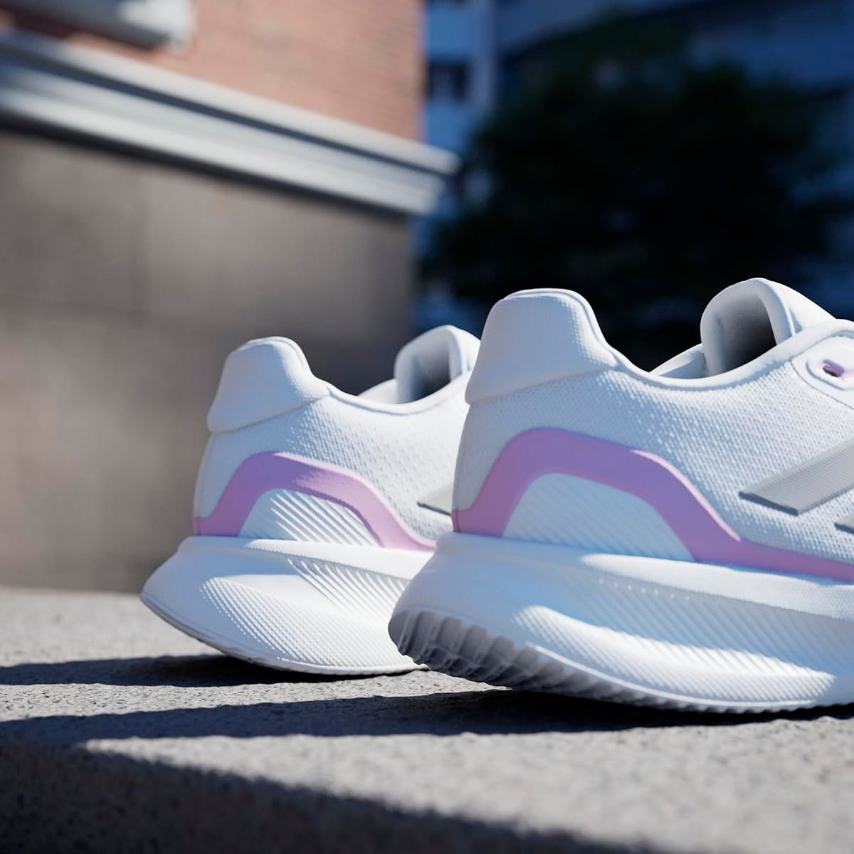 アディダス] ランニングシューズ コアランナー レディース コア