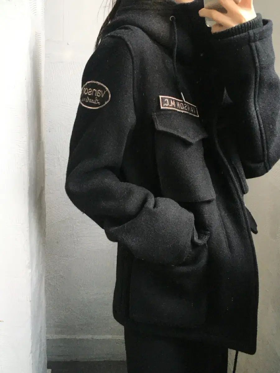 Vanson 黒ウールジャケット vanson バンソン ブラック ウール フード ジャケット - メルカリ