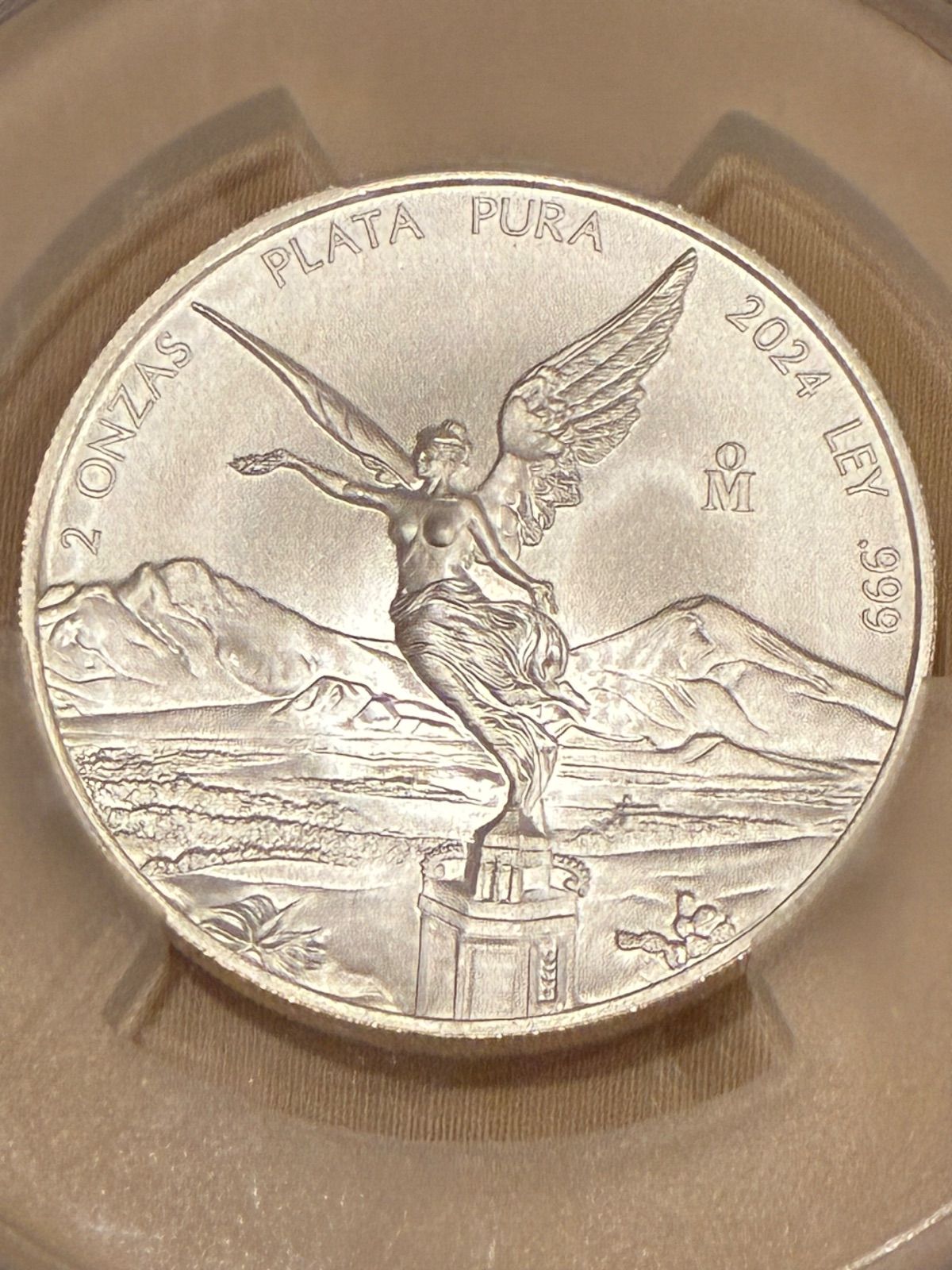 世界30枚 最高鑑定 2024 メキシコ リベルタード 2オンス銀貨 PCGS MS70