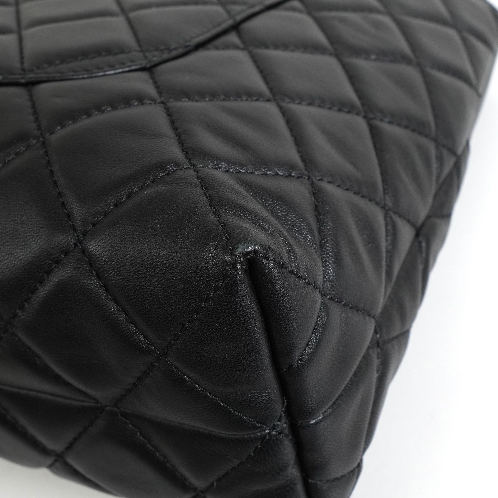 シャネル ココマーク マトラッセ ラムスキン チェーン トートバッグ