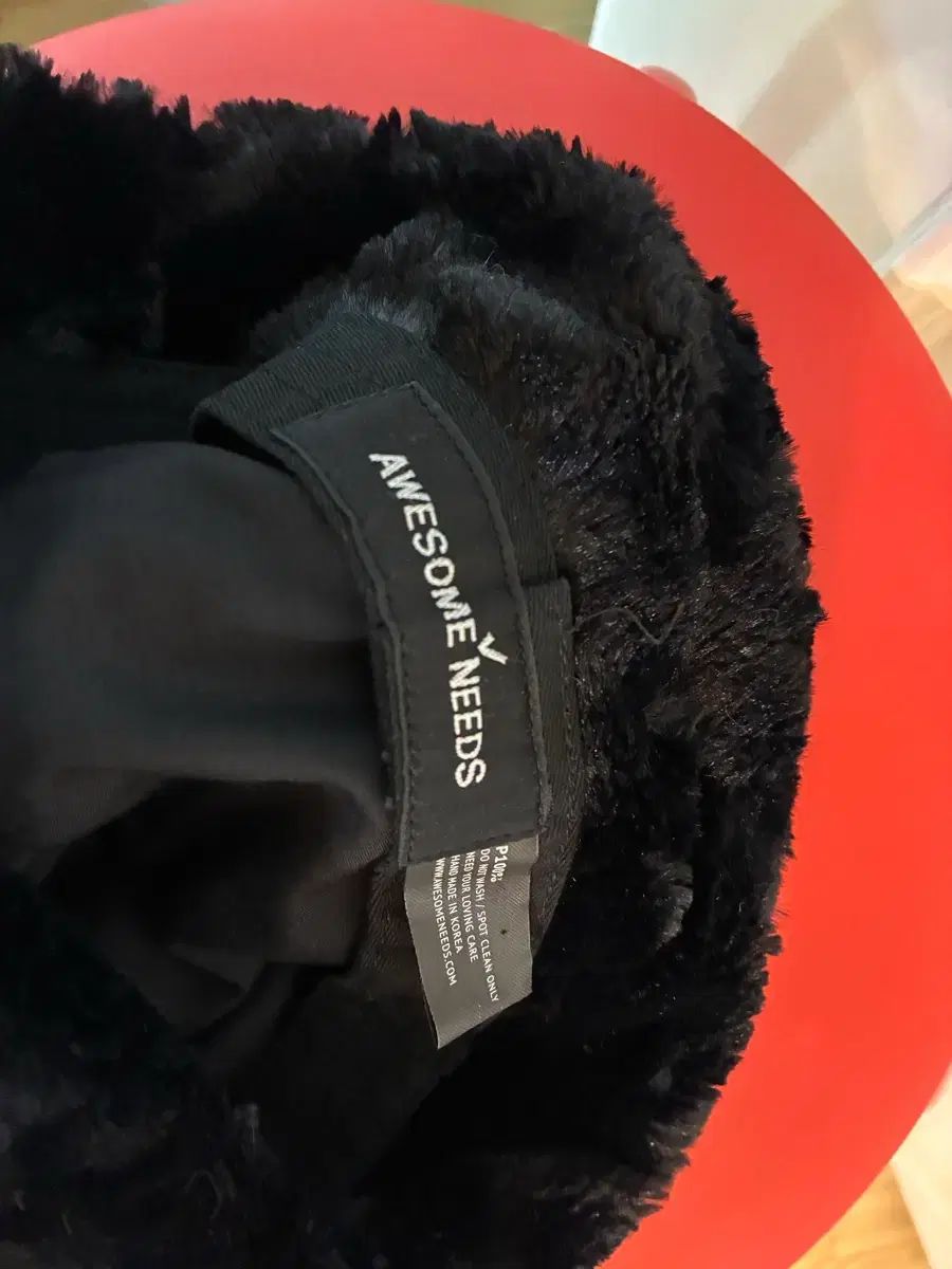 AWESOME NEEDS オーサムニーズ ブラック ファー バケットハット - メルカリ