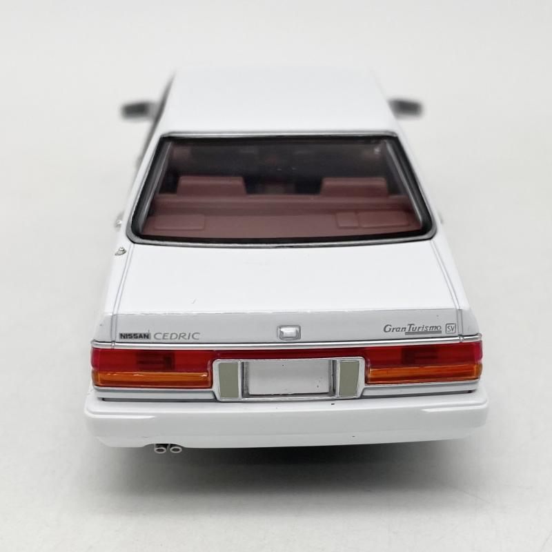 トミカリミテッド LV-N43-22a セドリックHTグランツーリスモSV TOMYTEC トミカリミテッドヴィンテージネオ LV-N43-22a 日産