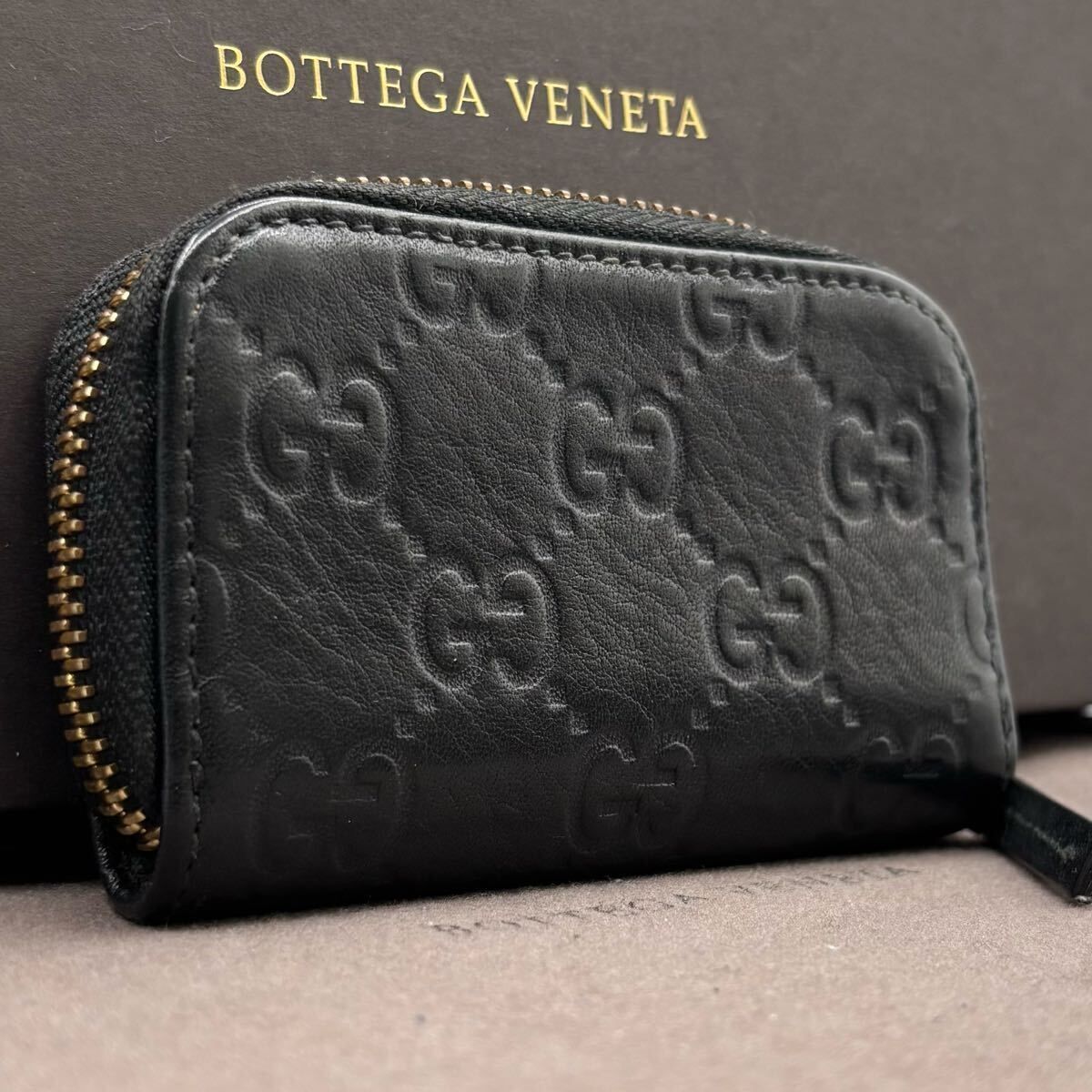 p31 GUCCI グッチ シマ GGエンボス ブラック 短 財布 コインケース