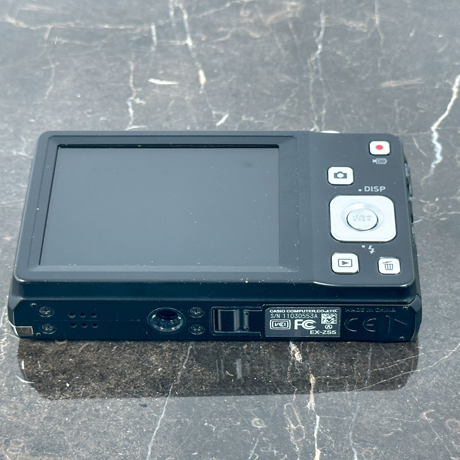 美品】CASIO EXILIM EX-ZS5 ブラック 1410万画素 CCD 光学5倍ズーム 