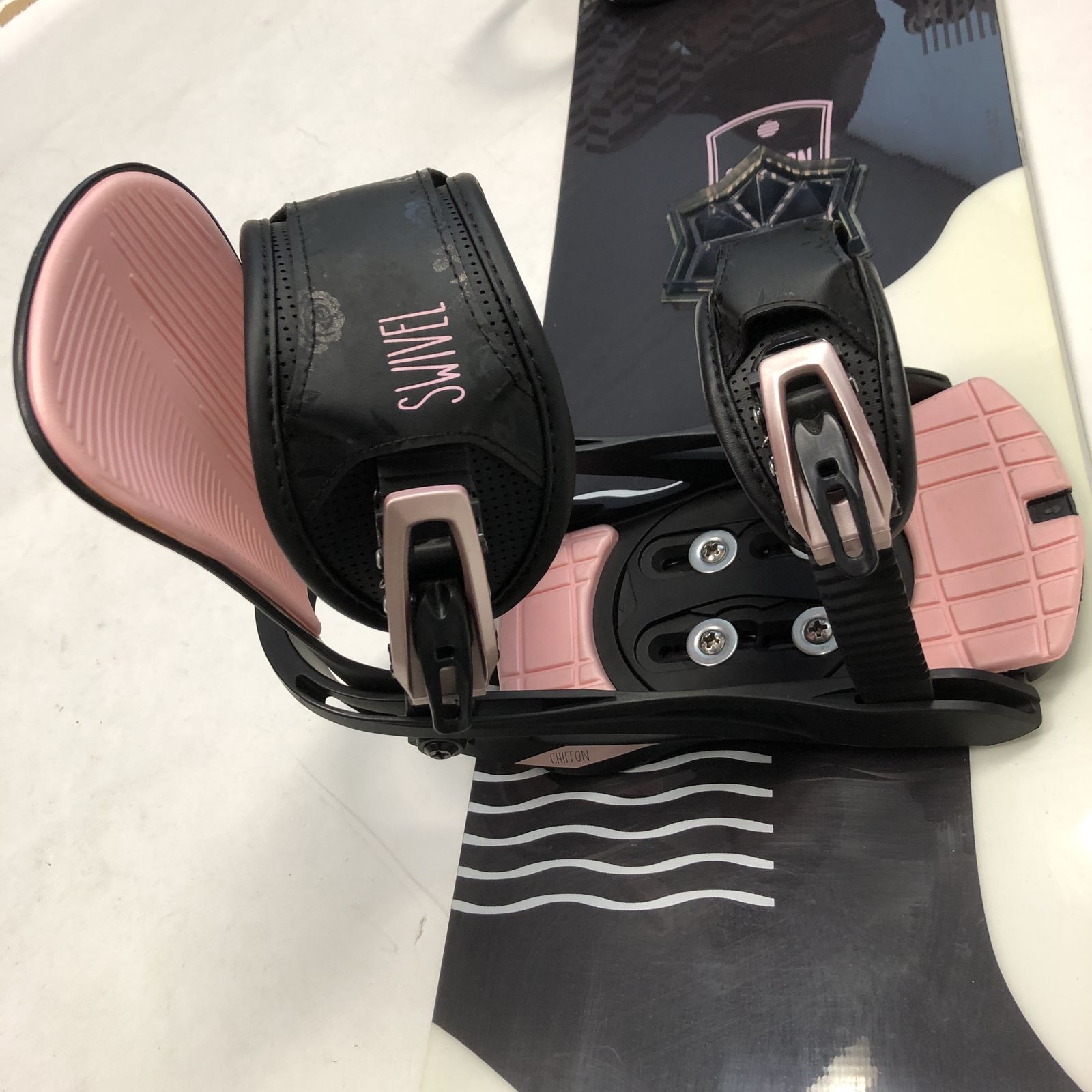 SWIVEL CHIFFON 142 スノーボード ビンディングセット 142cm - メルカリ