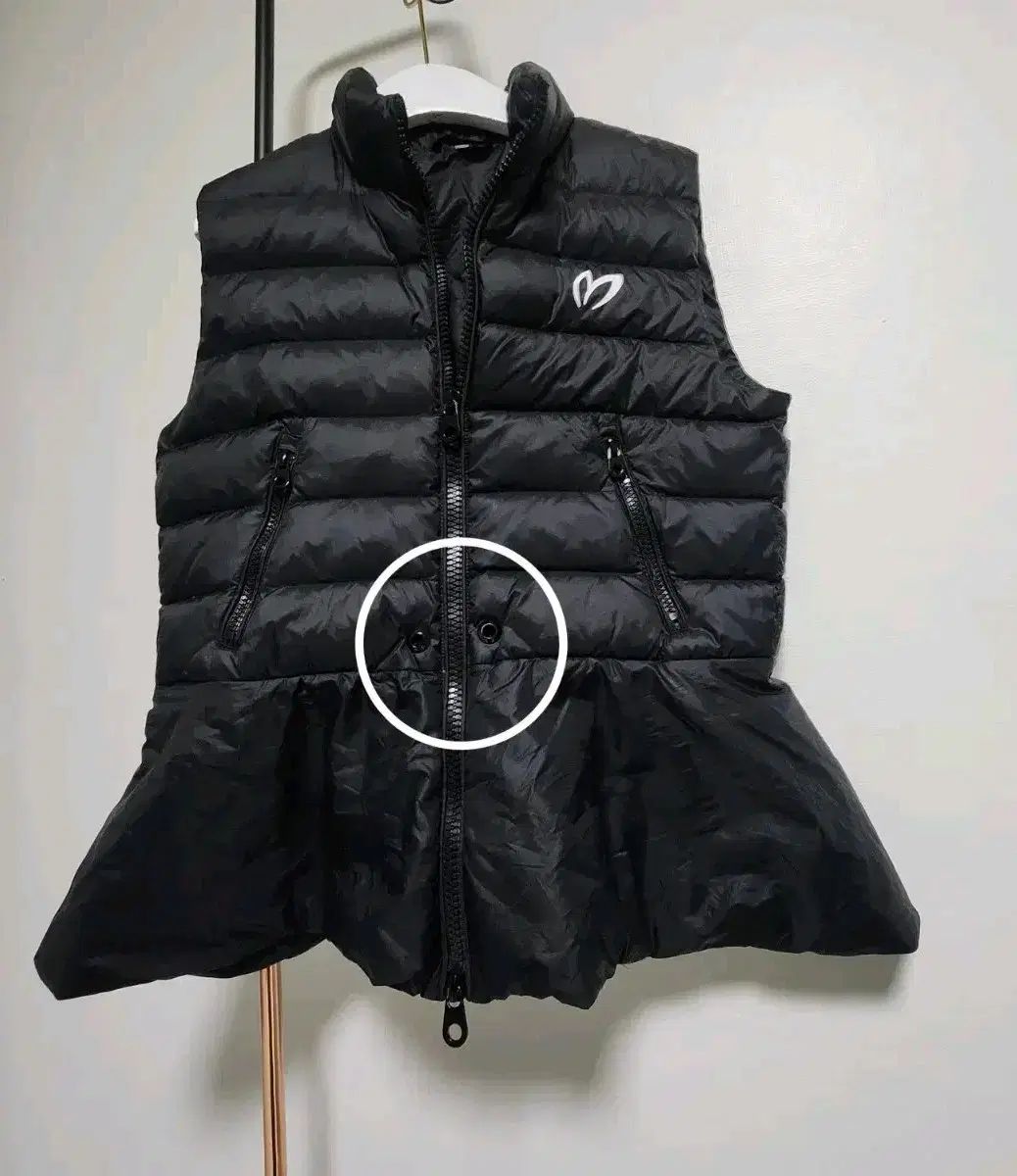 【美品】マスターバニー♪ダウンジャケット[ベスト変更可]ブラック 0 マスターバニーエディション ダウンベスト 日本産 正規品 - メルカリ