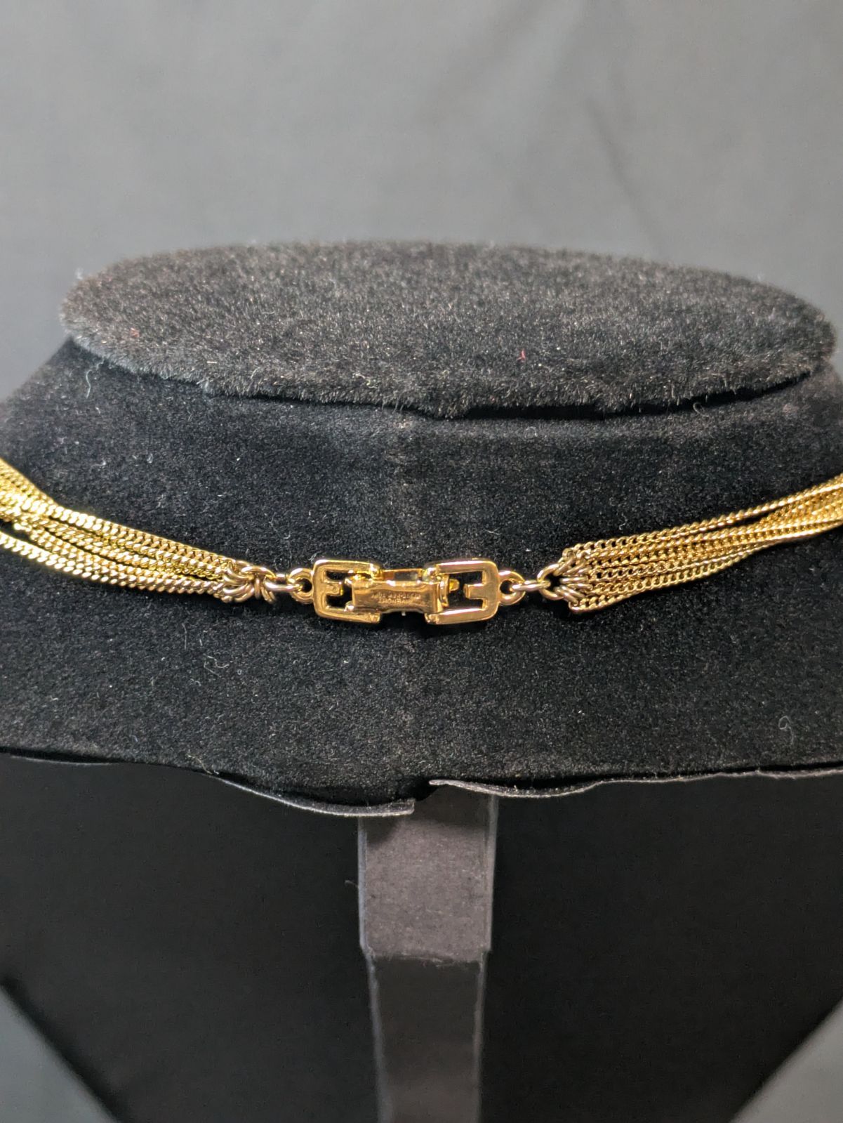 GIVENCHY ジバンシィ メッシュチェーンネックレス 多連 ゴールドカラー