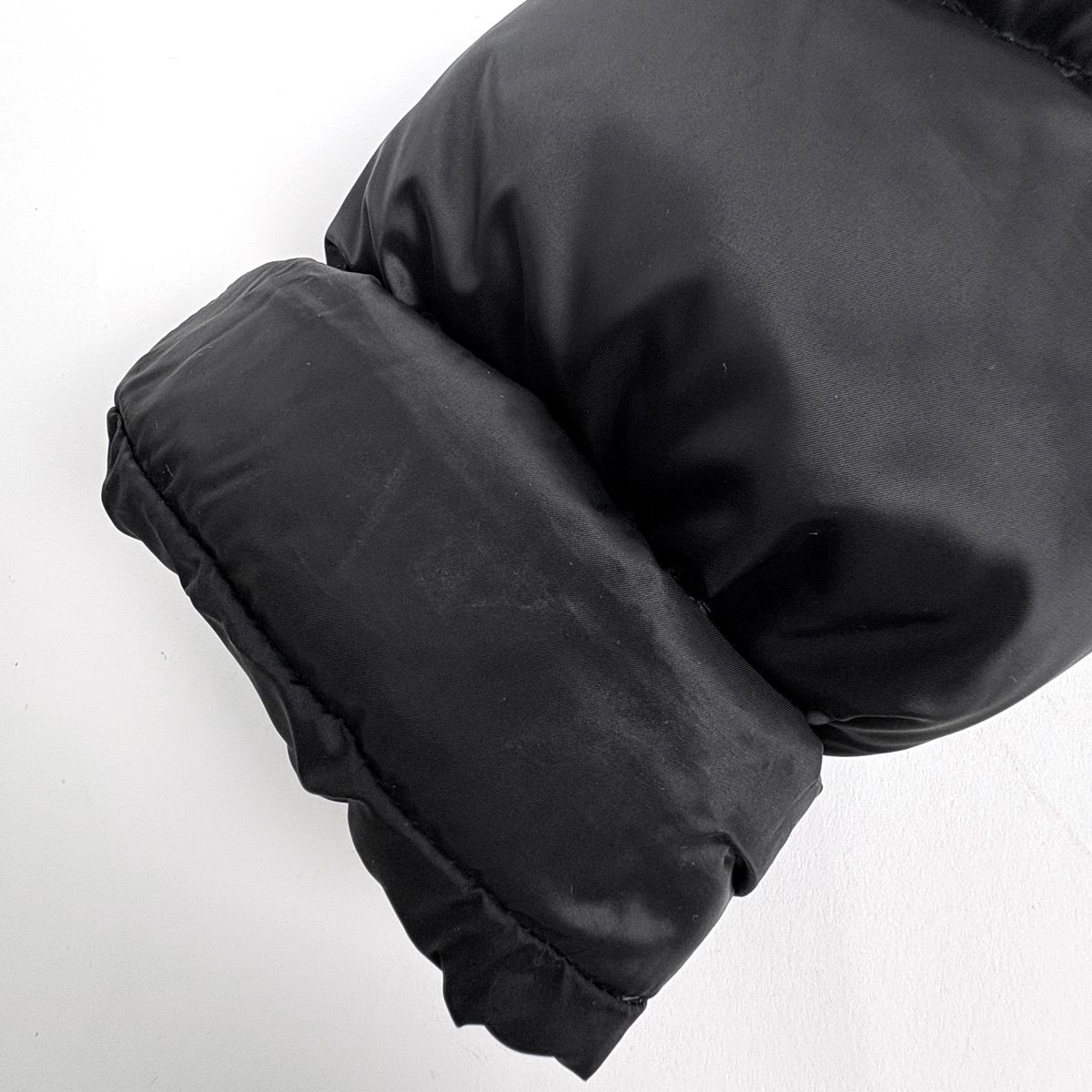 モンクレール MONCLER フーディ ダウンコート TINUVIEL ベルト ファー 