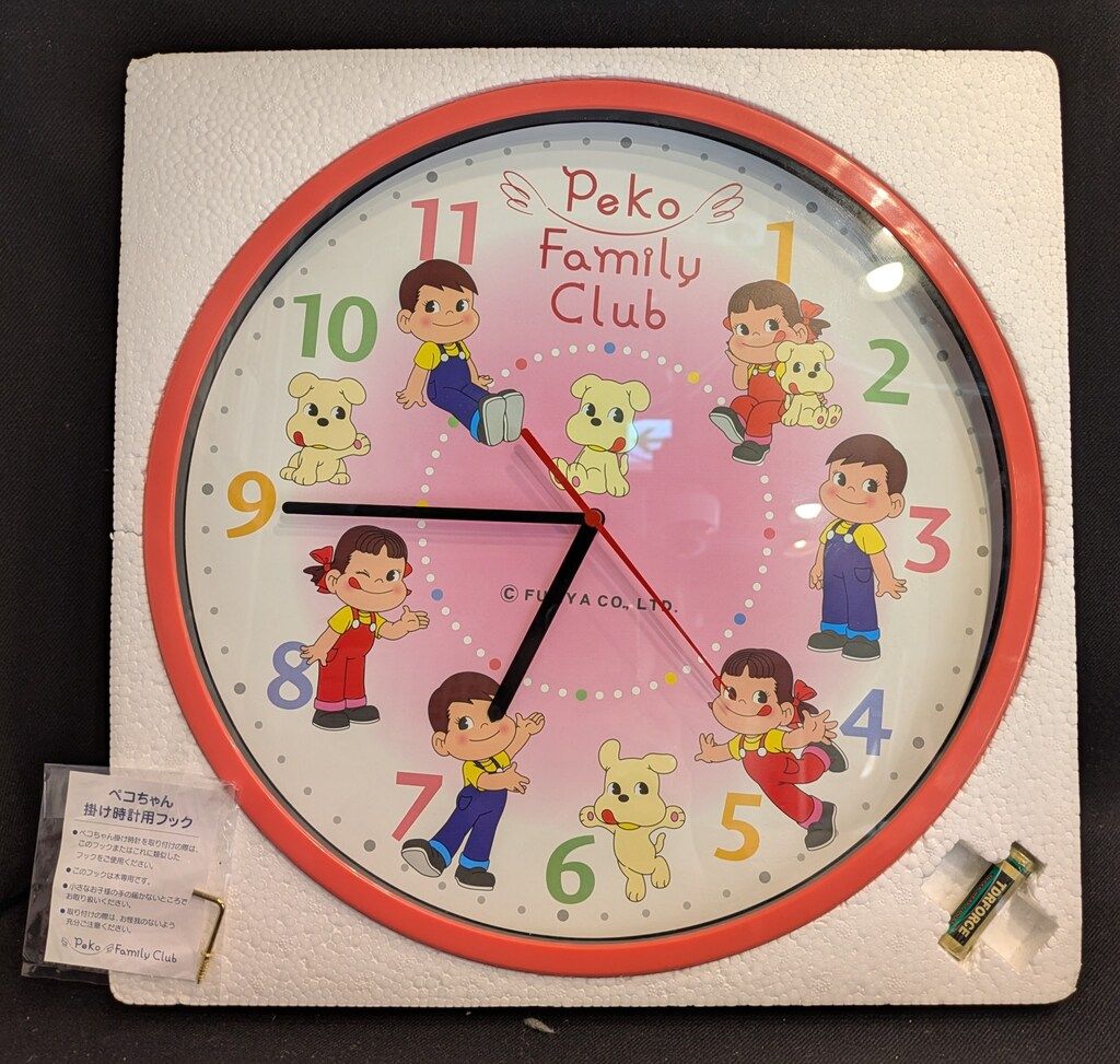 不二家 時計/Family Club ペコちゃん掛け時計/ペコポコDOG柄 PPD