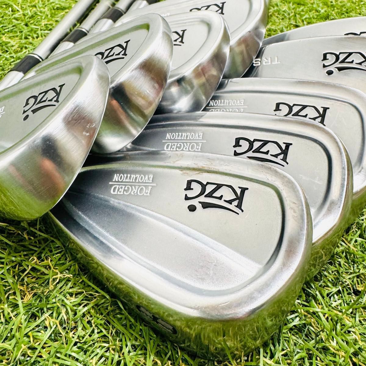 【美品】KZG フォージド エボリューション アイアンヘッド 9本 3-A 激レア】豪華9本 KZG フォージド エボリューション メンズアイアン