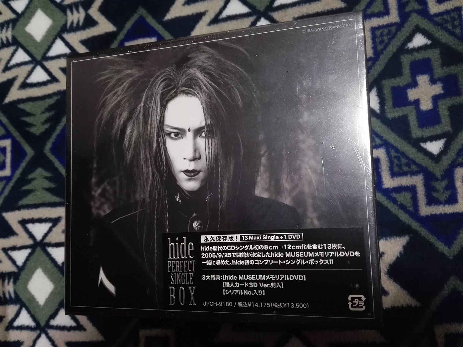 PERFECT SINGLE BOX (DVD付)(品) Amazon.co.jp: 30th Anniversary THE