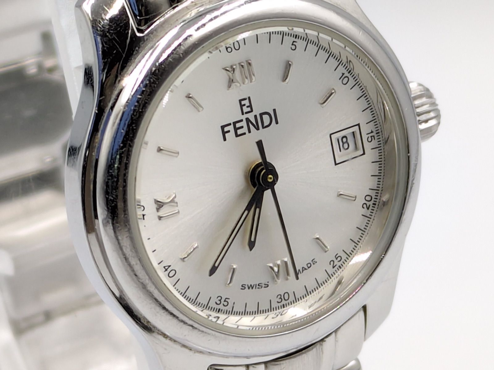 FENDI フェンディ 210L 腕時計 レディース クォーツ シルバー文字盤