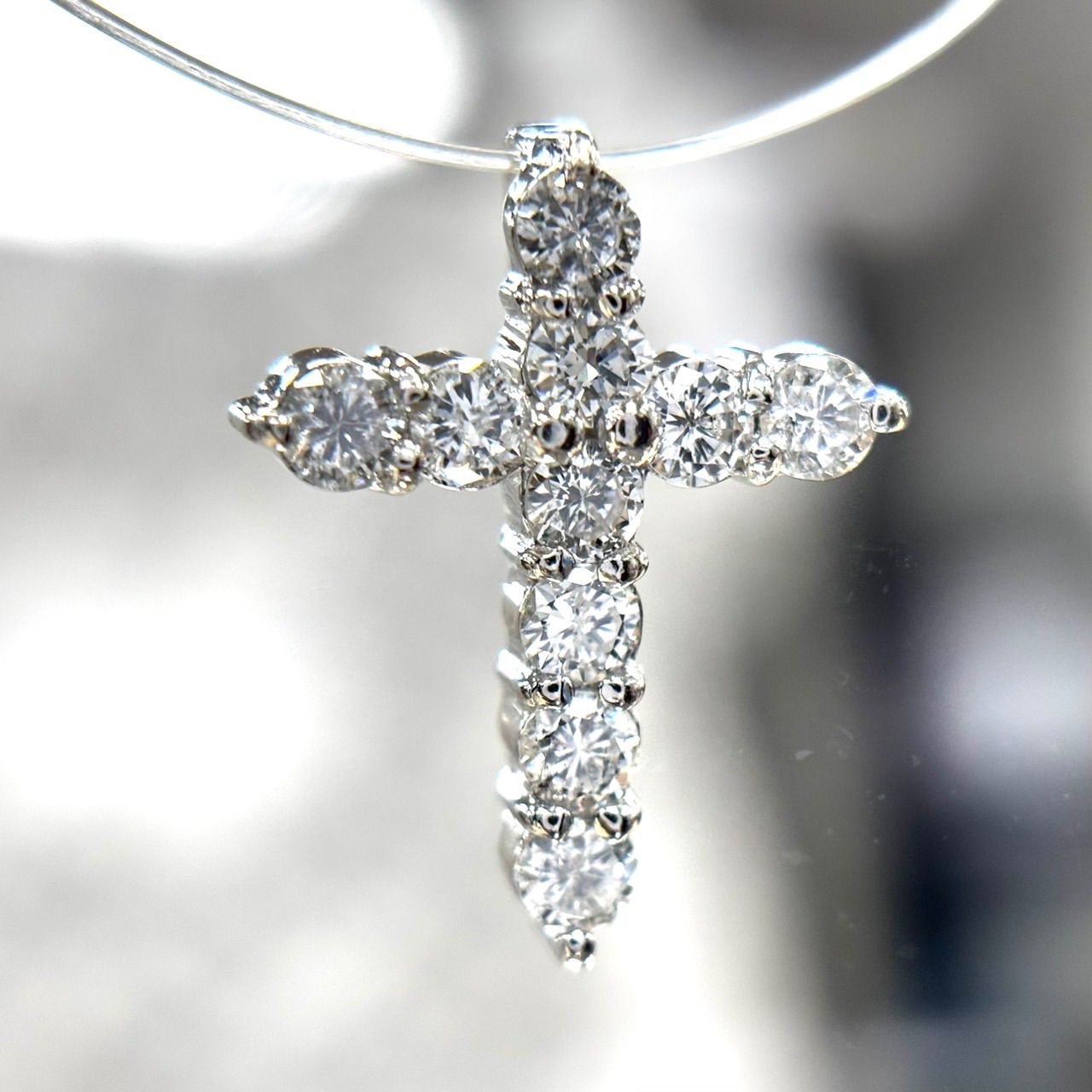 Pt900 天然 ダイヤモンド 0.70ct トップ - メルカリ