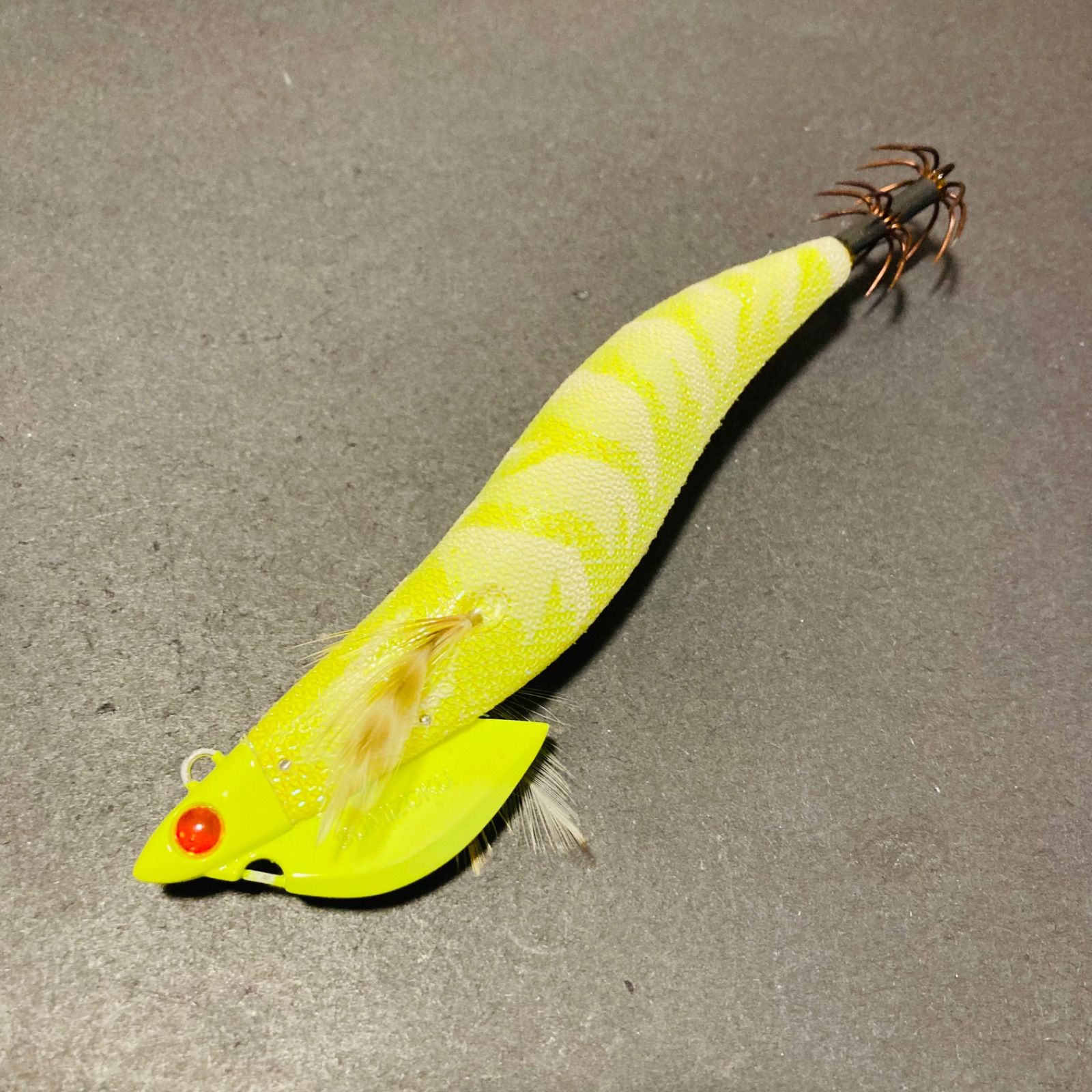 美品】 墨族BB 40g 3.5号 レモン ティップラン 船アオリ エギ