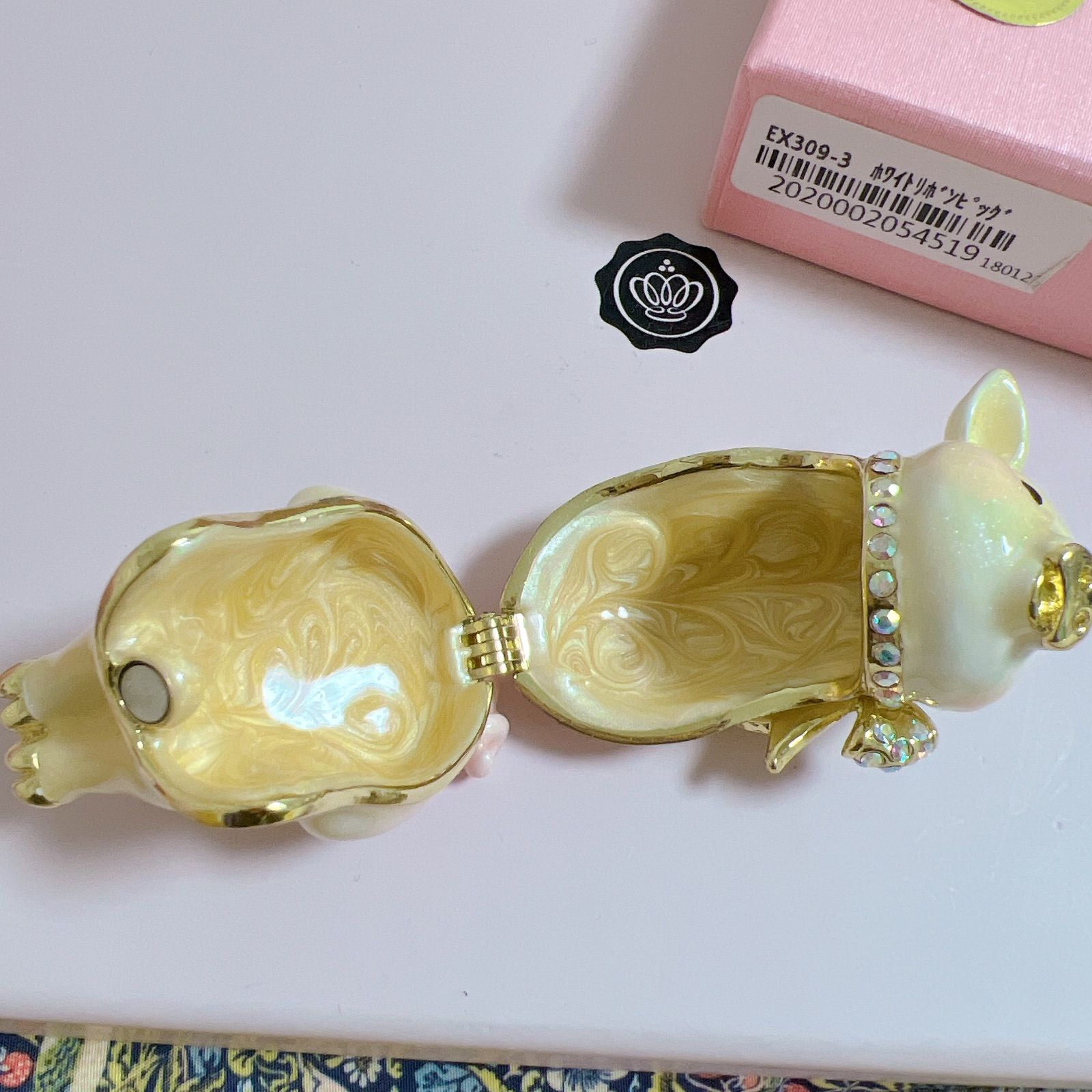 美品】ピィアース ジュエリーボックス ホワイトリボンピッグ 子豚 