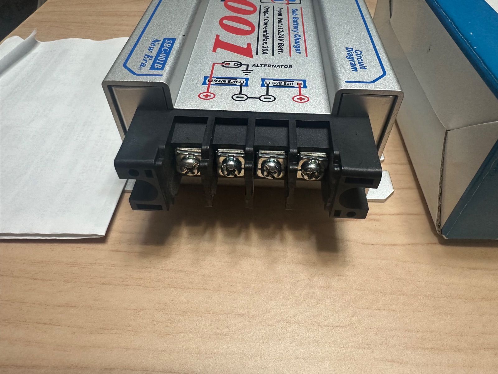 New Era サブバッテリーチャージャー - メルカリ