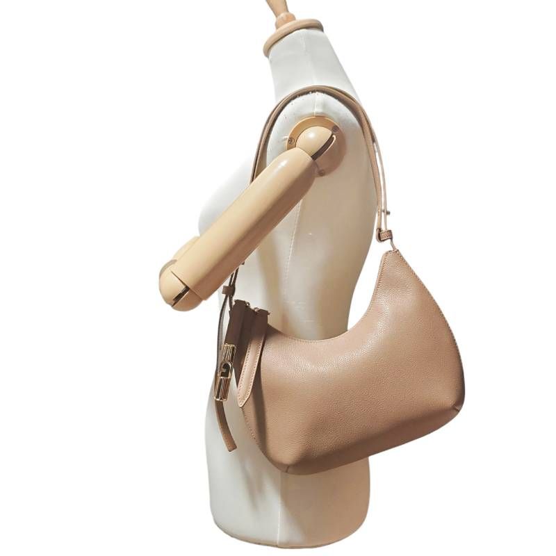 美品 FURLA GOCCIA フルラ ゴッチャ ワンショルダー ショルダーバッグ 